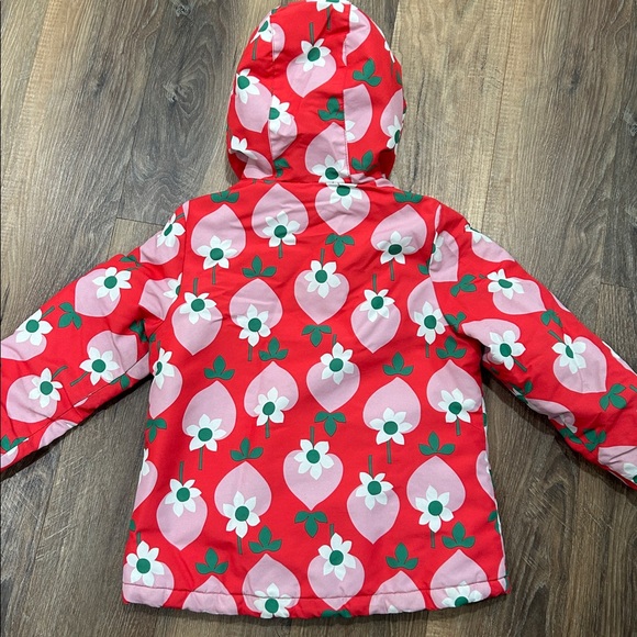 Mini Boden girls' sherpa-lined coat with a Pink Strawberry print size 4-5yr - Picture 12 of 16